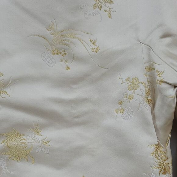 Chinese  vintage women's  red and creme reversible jacket - Picture 7 of 7